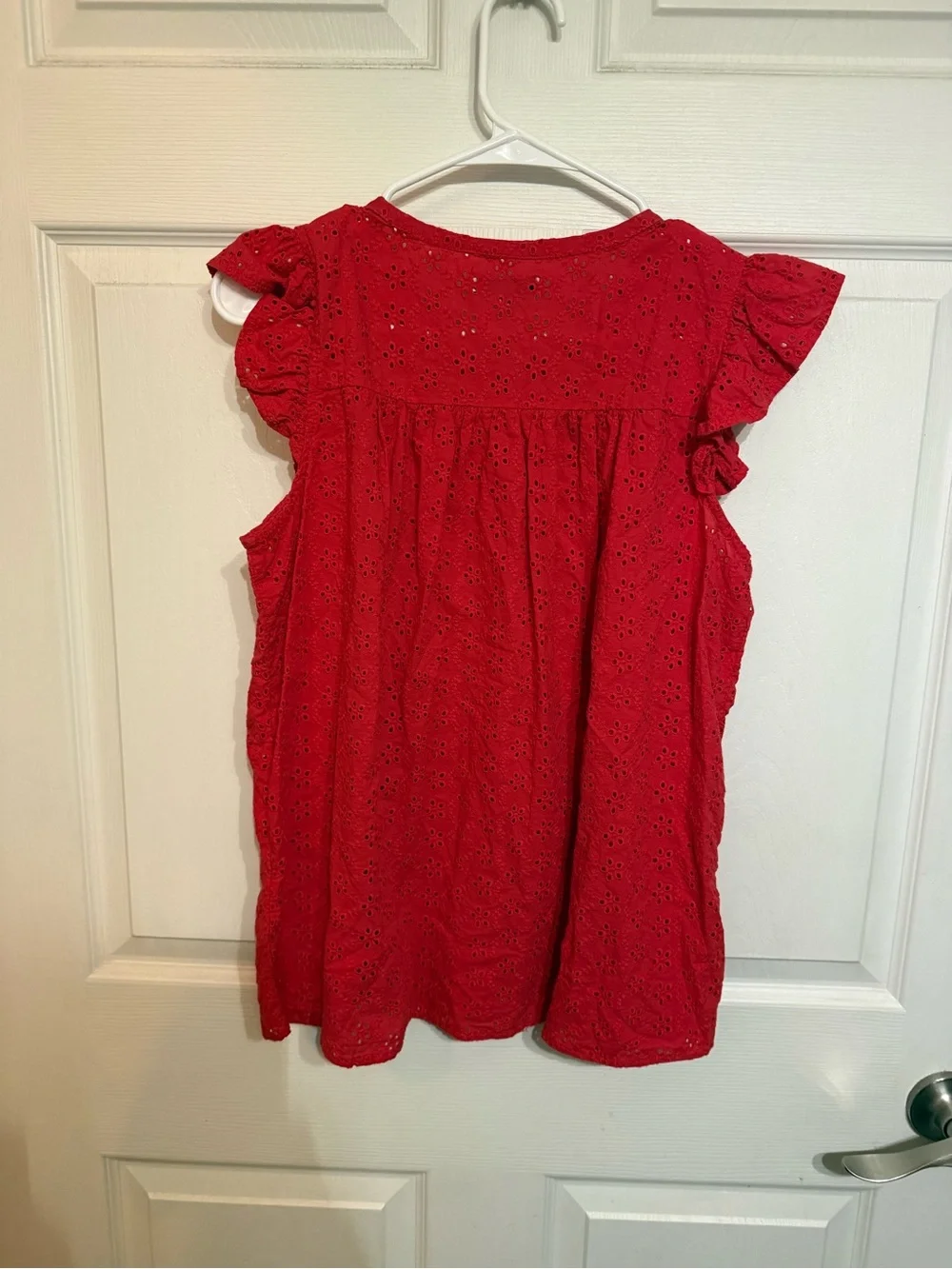 Madewell Red Eyelet Button-Front Women's Top - Picture 3 of 3